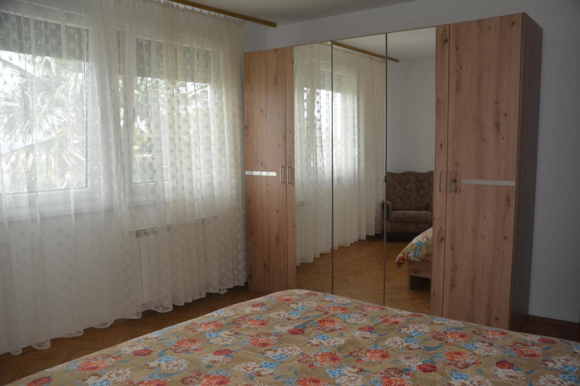 Hisa V Travniku Smartno Exterior foto